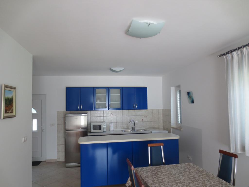 Apartments Kovacic Омиш Номер фото